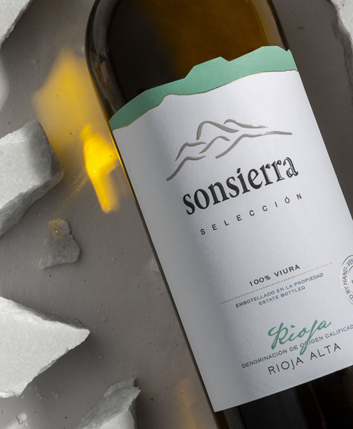 Etiqueta Sonsierra selección impresa en alta calidad por Viela Artes Gráficas
